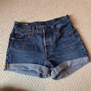 Levis 501 Jean Shorts
